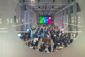 DRES 2.24 Ausstellungsraum-1