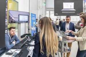 DRES 2.24 Ausstellungsraum-36